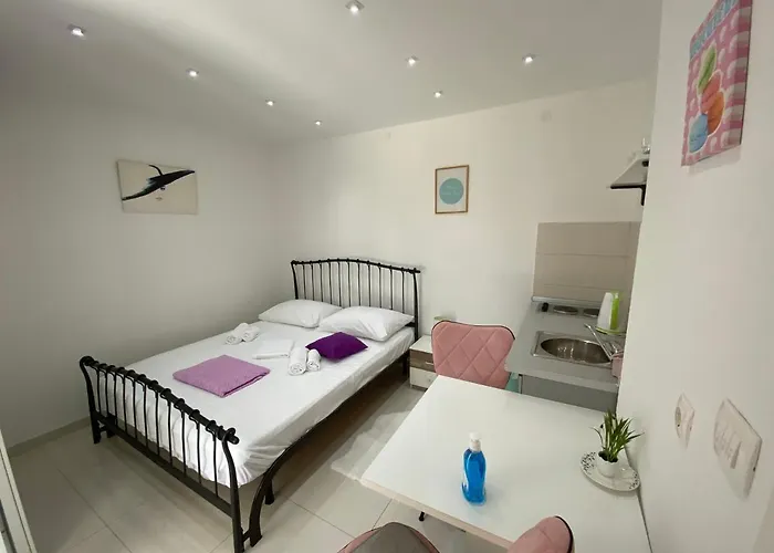 דירה Anna זאדאר