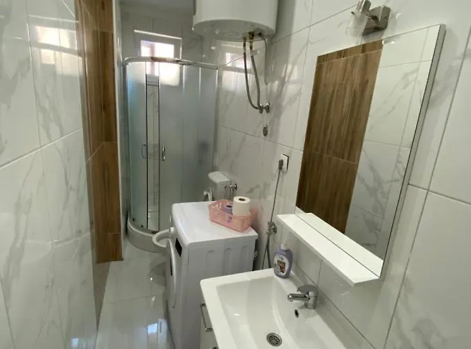 דירה Anna זאדאר