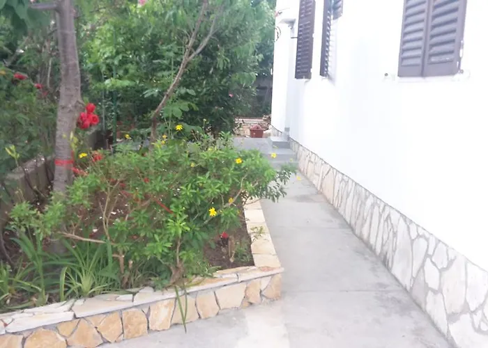 Anna 公寓 *