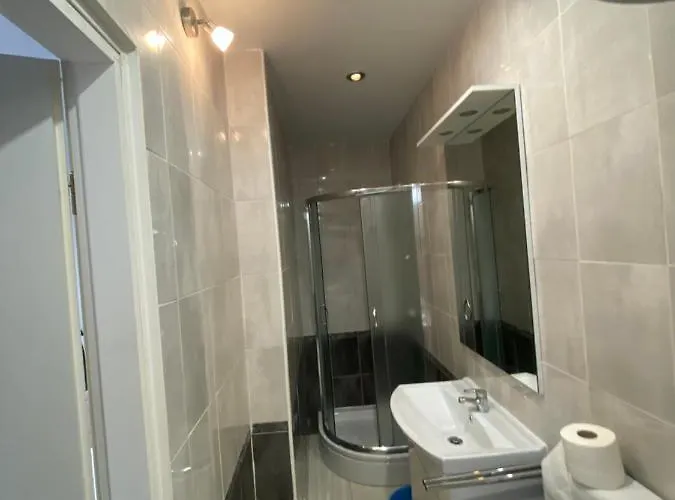 アパート Anna ザダル